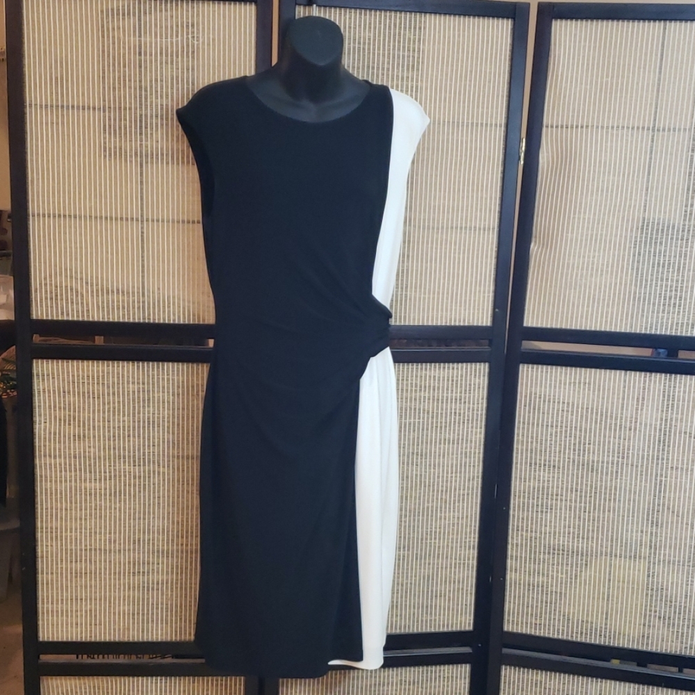 Lauren By Ralph Lauren  Dress no sleeves